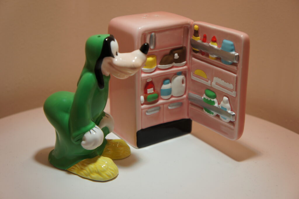 Goofy met koelkast (3)