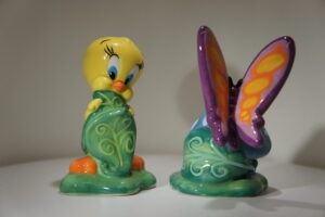 Tweety met vlinder – Warner Bros