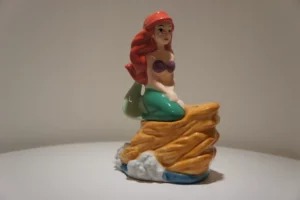Ariel de kleine zeemeermin op rots peper zoutstel Disney