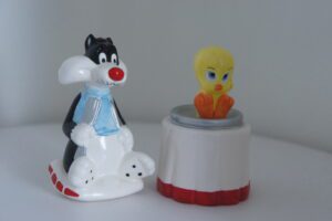 Aan tafel met Tweety en Sylvester